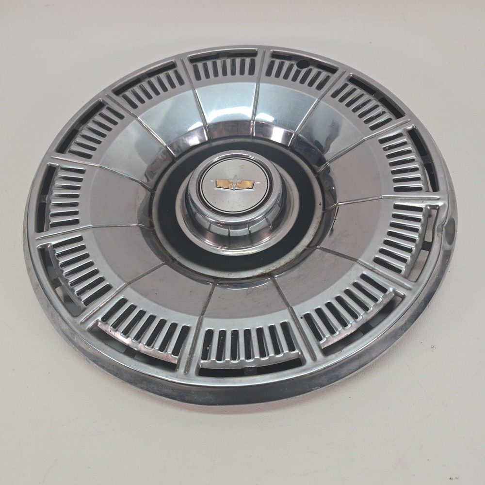 Vintage 1980-1985 Chevrolet Impala Caprice 15" Hubcap Wheel Cover Small Dent